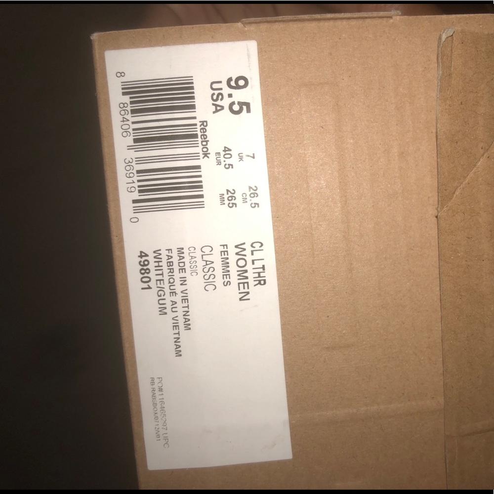 White Gum Classic Reebok’s